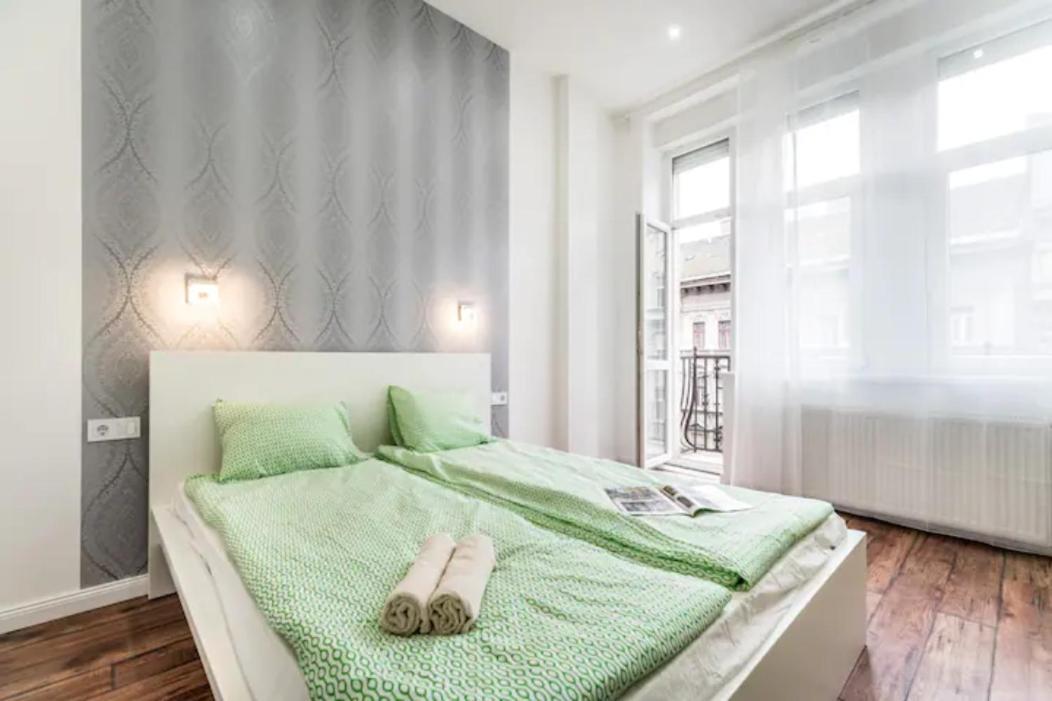 Hi-Bp Design Home Apartments In The Heart Of Budapest Eksteriør billede